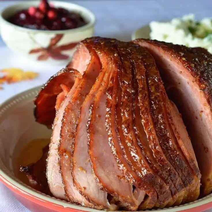 Honey Glazed Spiral Ham with Pineapple