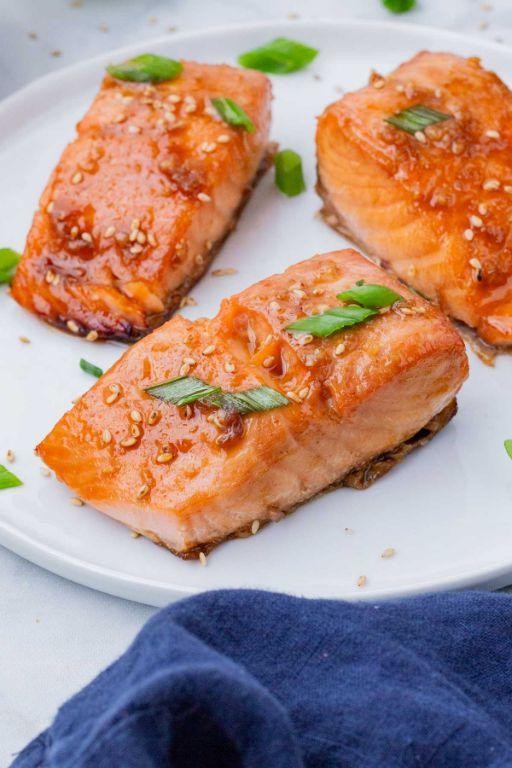 Honey Sriracha Glazed Salmon Factor Meal