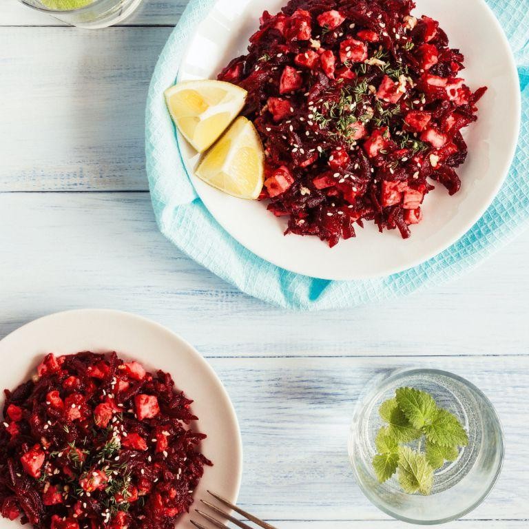 Honey-Glazed Pickled Beets with Cinnamon