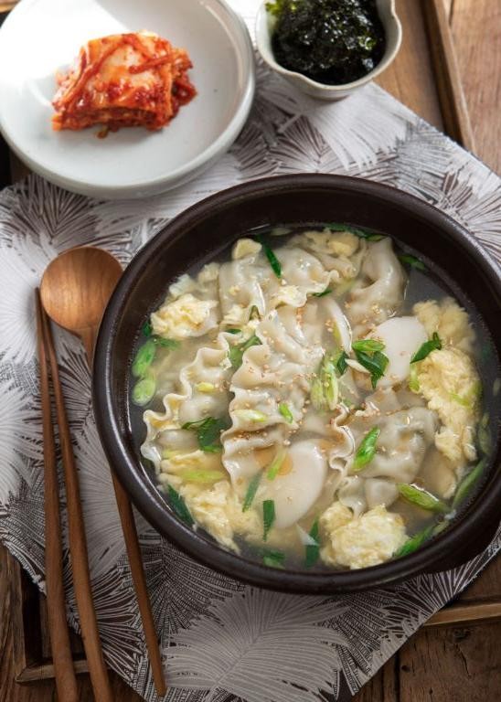 Instant Pot Korean Dumpling Soup