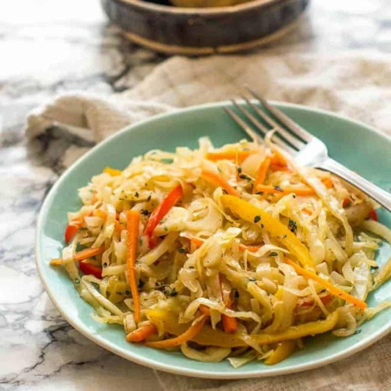 Jamaican Steamed Cabbage with Carrots and Thyme