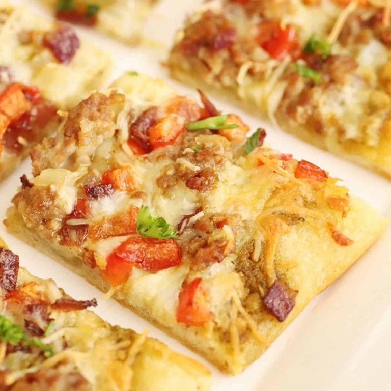 Johnsonville Italian Sausage and Pesto Flatbread