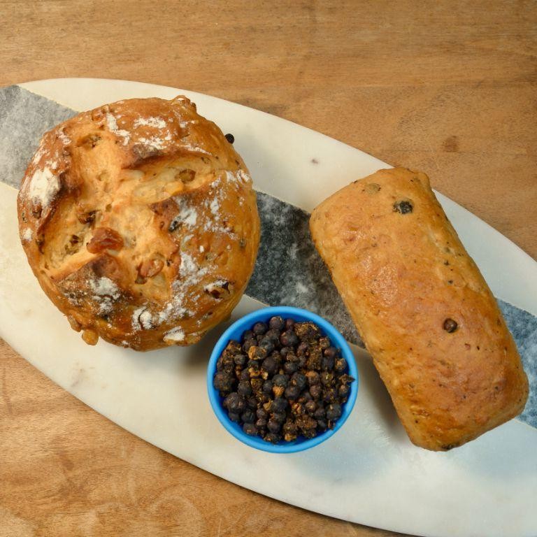 Juniper Berry and Caraway Seed Bread