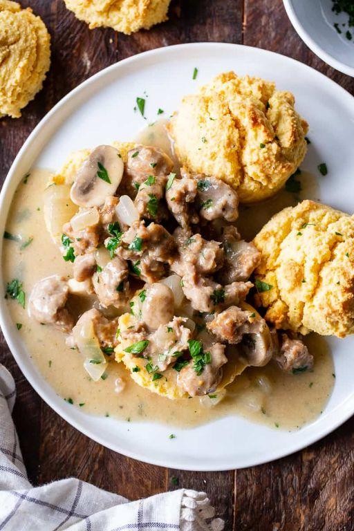 Keto Sausage and Mushroom Gravy