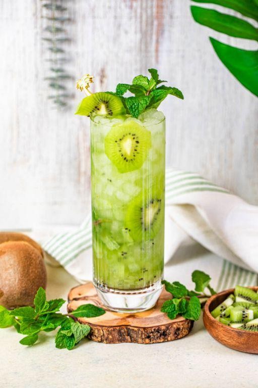 Kiwi Mint Mojito Mocktail