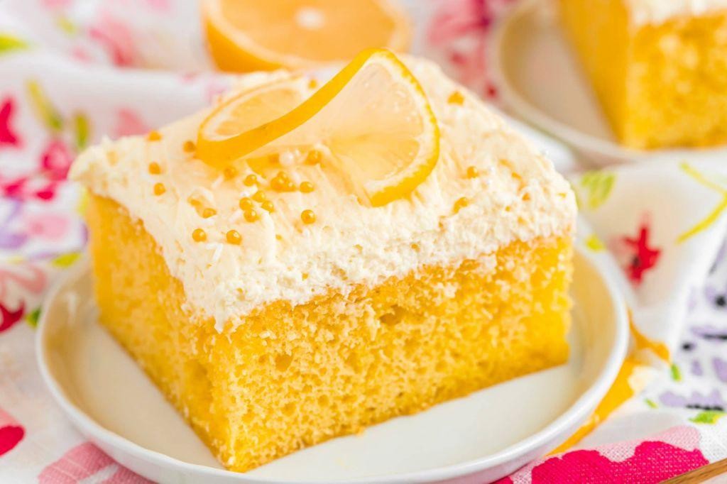 Lemon Jello Poke Cake