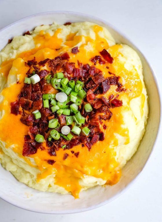 Loaded Mashed Potatoes with Cheese and Bacon