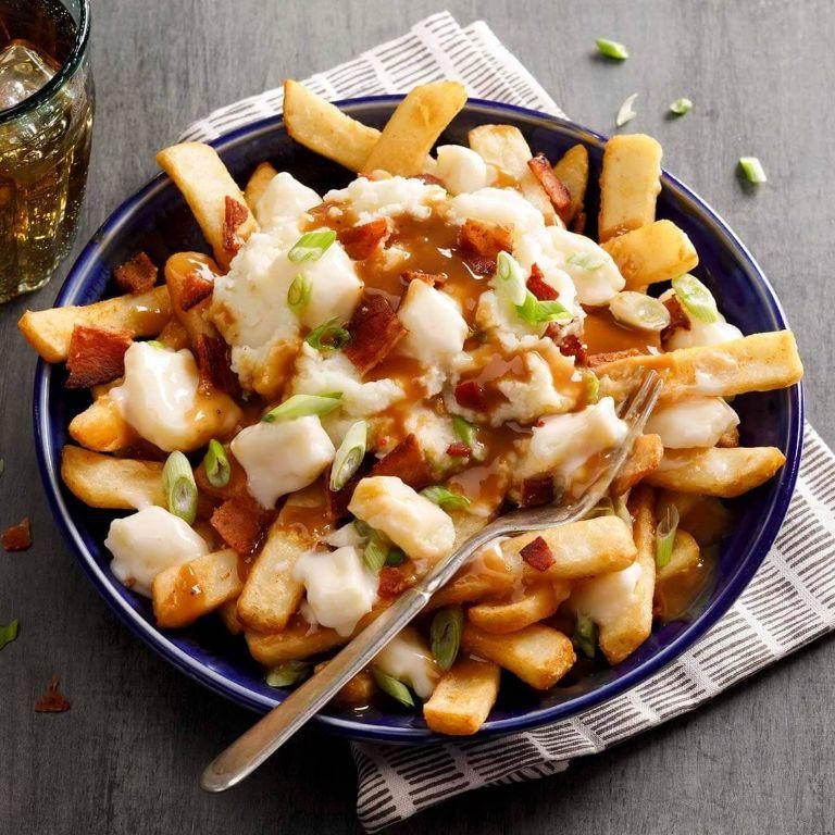 Loaded Poutine Fries with Gravy