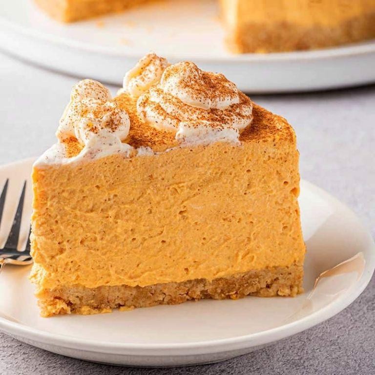Low-Carb Pumpkin Cheesecake