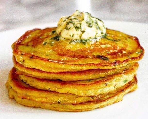 Malanga Pancakes with Cilantro Lime Sauce