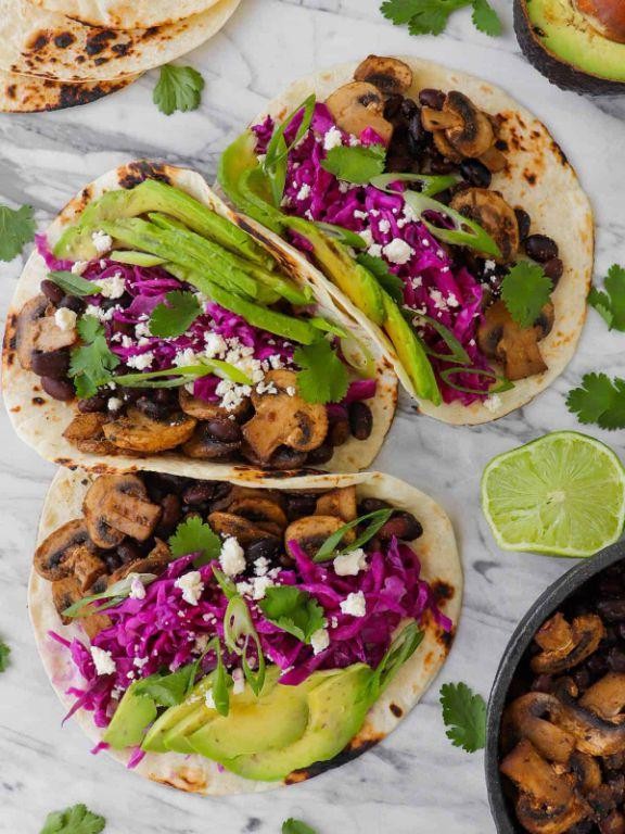 Malanga and Black Bean Tacos