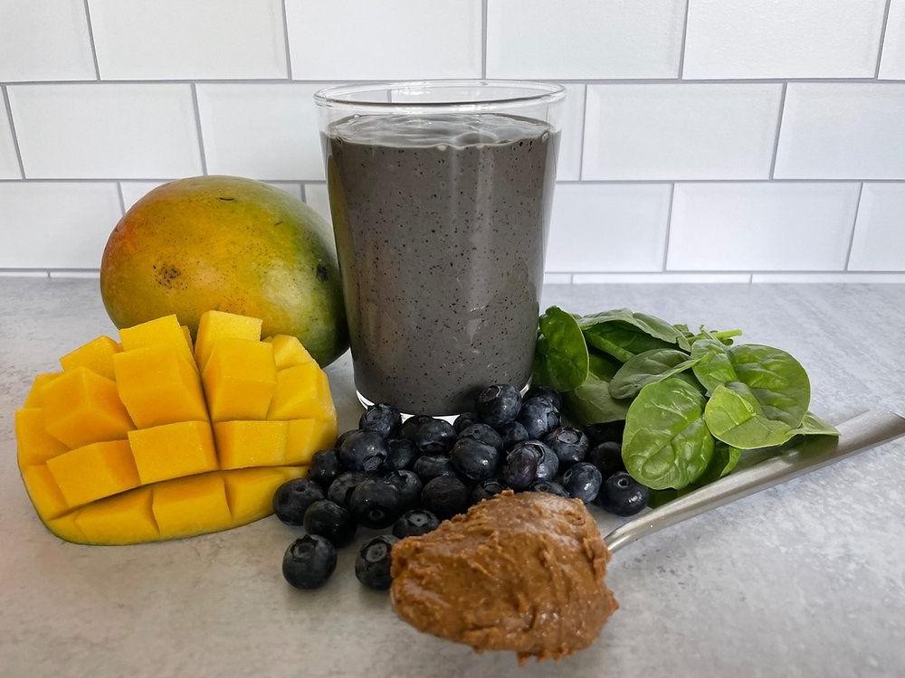 Mango Blueberry Spinach Smoothie