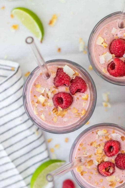 Mango Raspberry Oatmeal Smoothie
