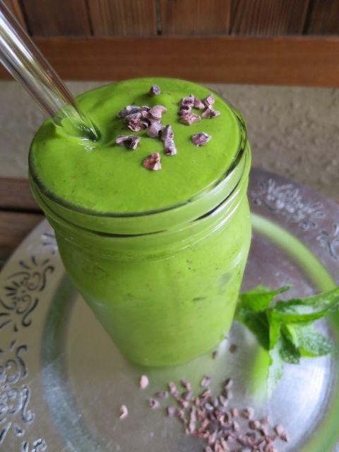 Matcha Mango Mint Smoothie