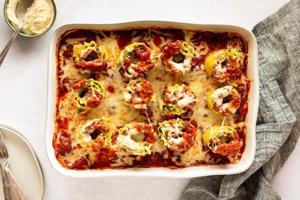 Meatball and Spinach Lasagna Roll-Ups