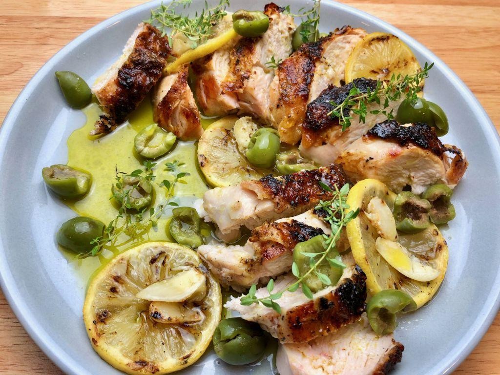 Mediterranean Stove-Grilled Chicken with Olives