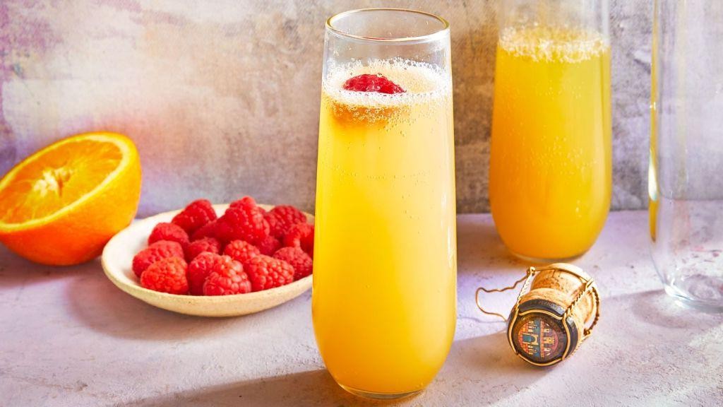 Mimosa with Fresh Orange Juice
