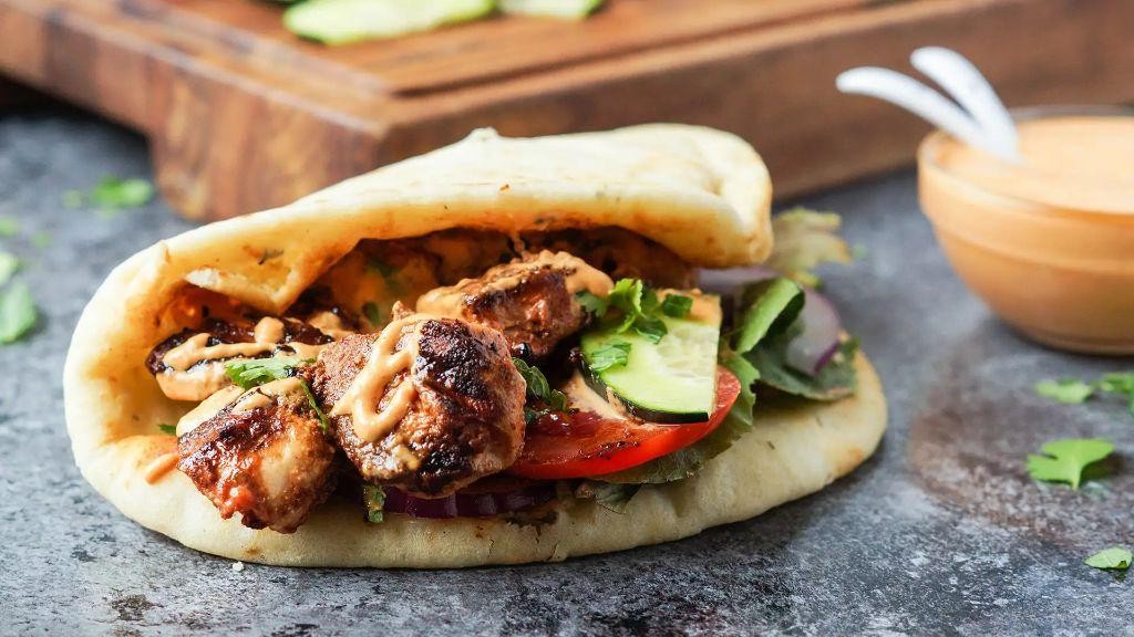 Naan Bread BBQ Chicken Sliders