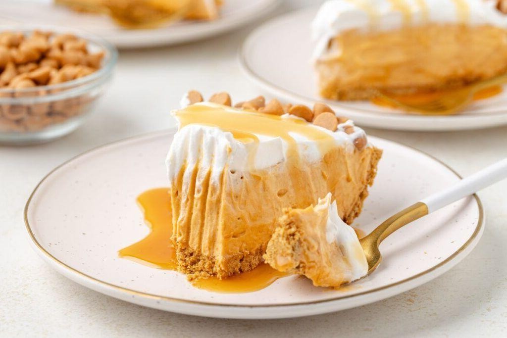 No-Bake Butterscotch Graham Cracker Pie