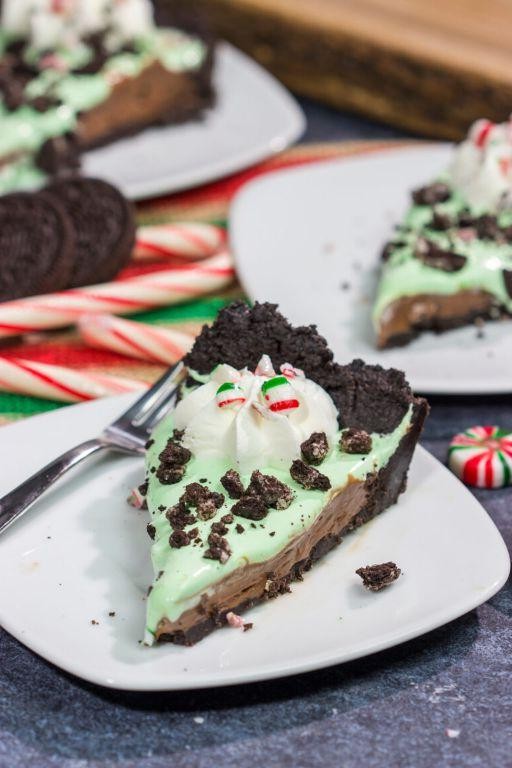 No-Bake Mint Chocolate Graham Cracker Pie