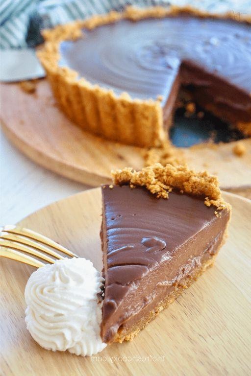 No-Bake Mocha Graham Cracker Pie