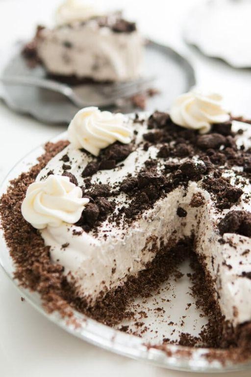 No-Bake Oreo Graham Cracker Pie