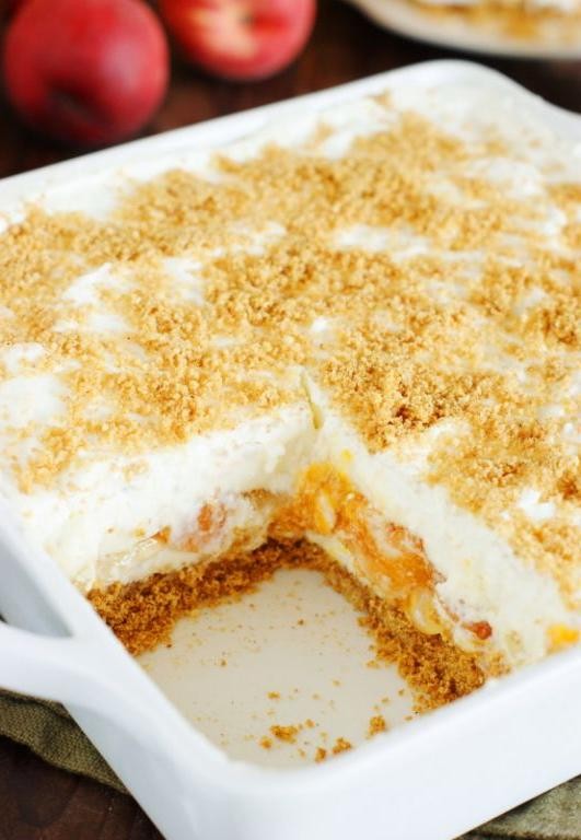 No-Bake Peach Cobbler Graham Cracker Pie