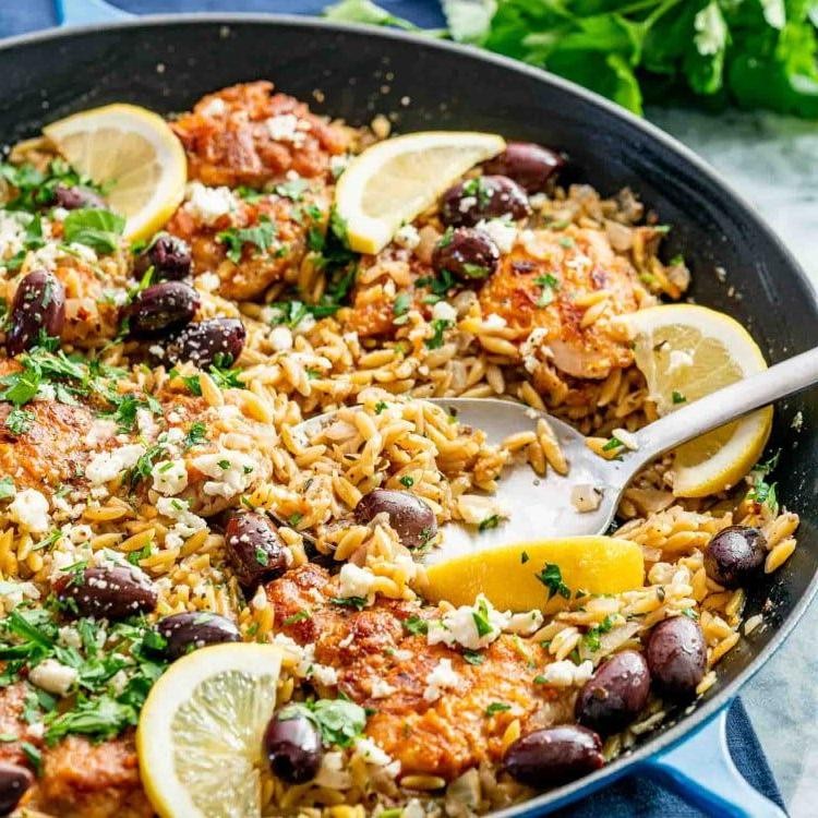 One-Pot Greek Orzo with Chicken and Olives