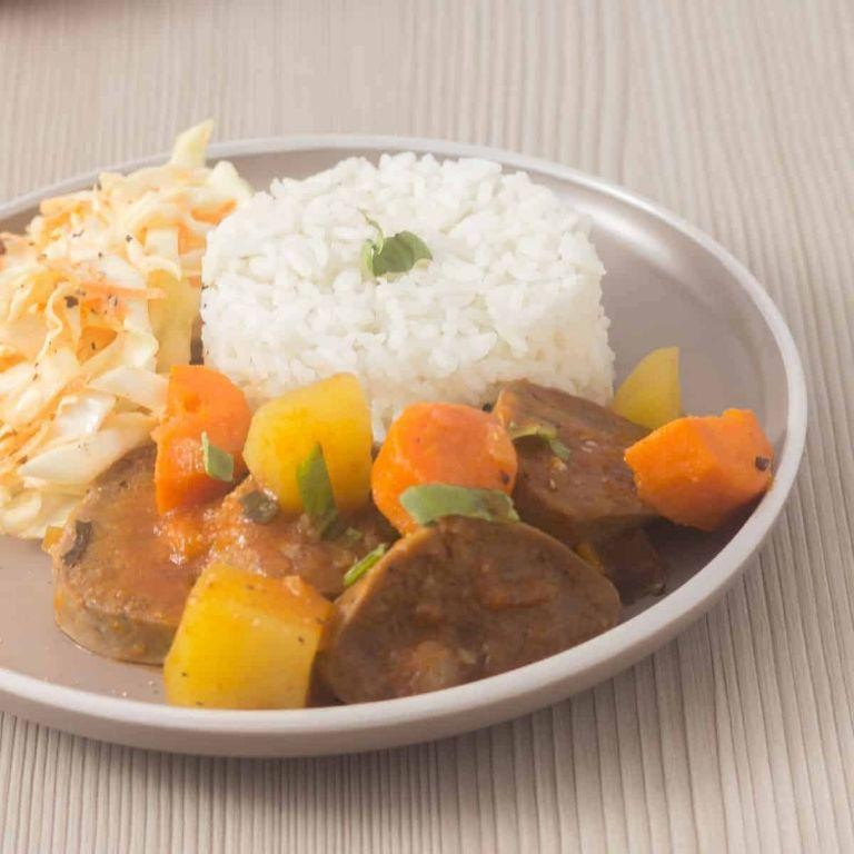 Panama-Style Lengua en Salsa (Beef Tongue Stew)