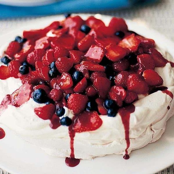 Pavlova with Fresh Berries