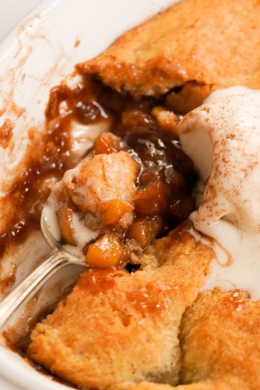 Peach Cobbler Crescent Roll Cups