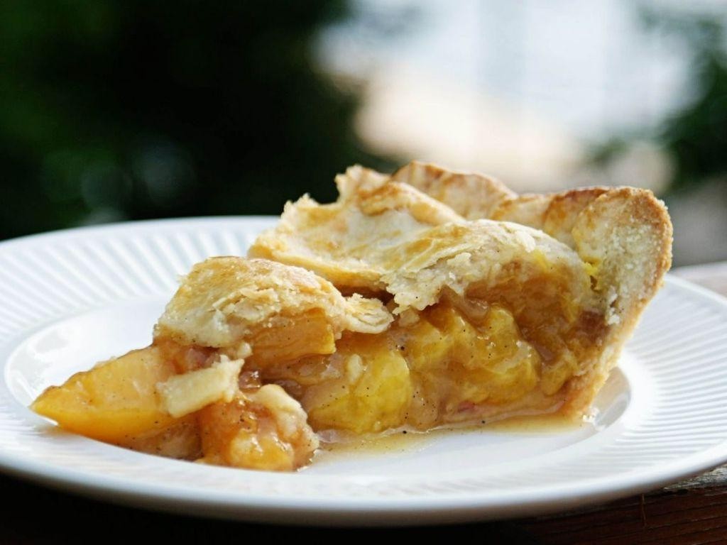 Peach Pie with Cardamom