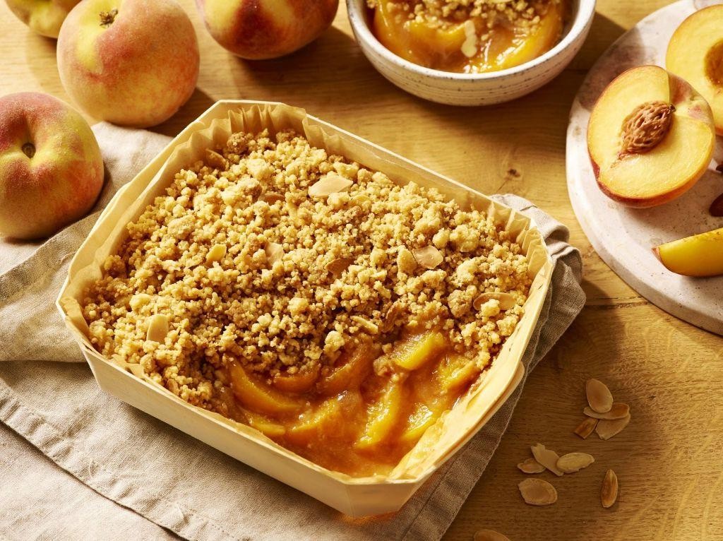 Peach and Almond Crumble