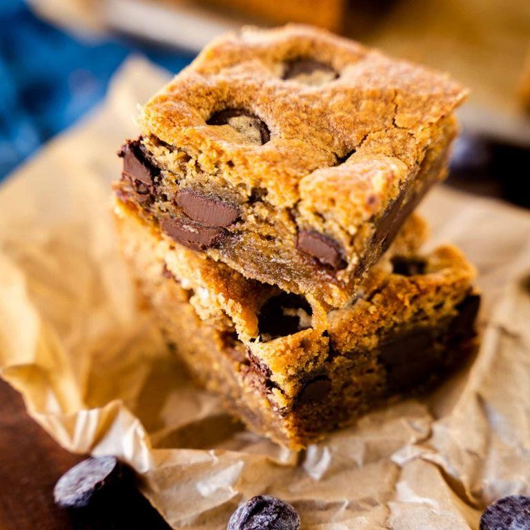 Peanut Butter Chip Blondies