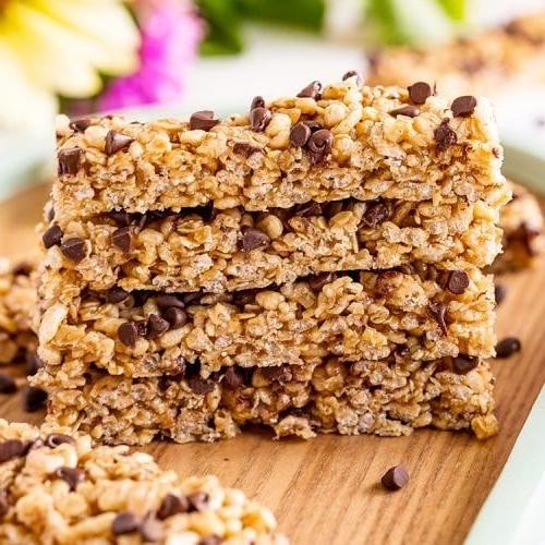 Peanut Butter Chip Granola Bars