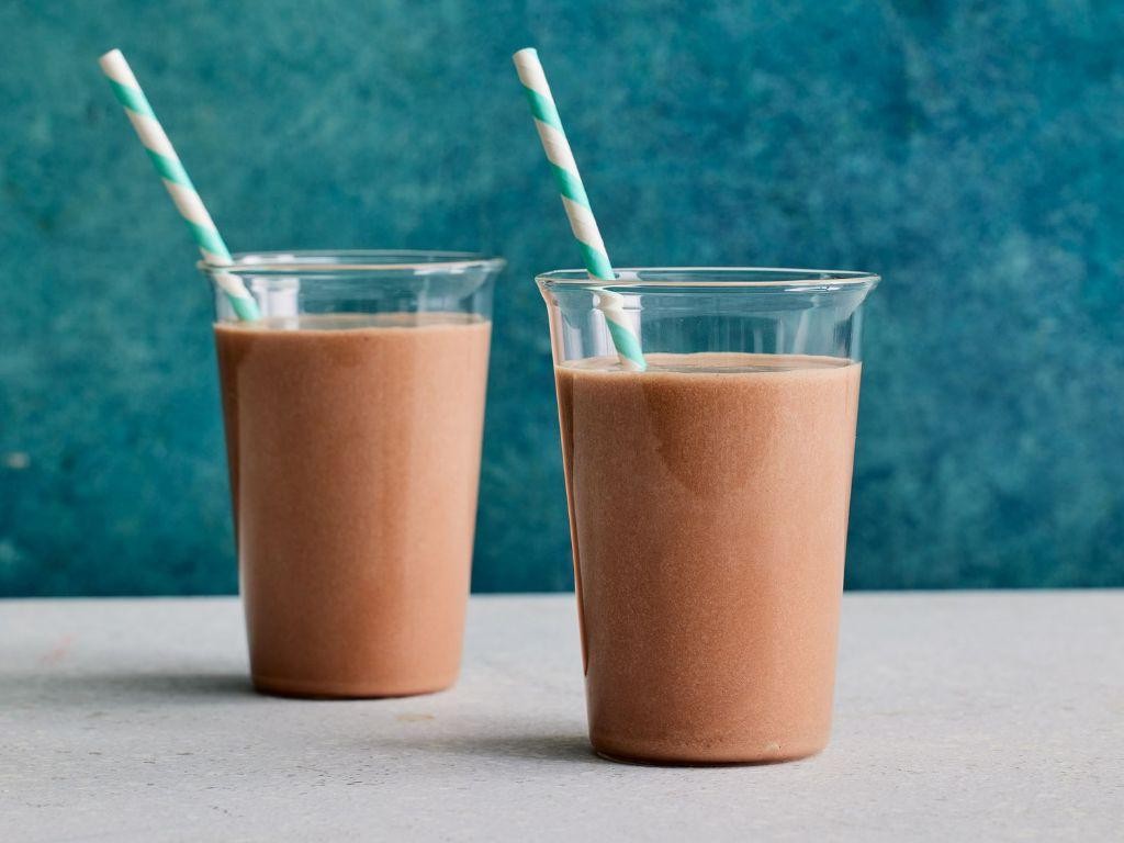 Peanut Butter Chocolate Protein Smoothie