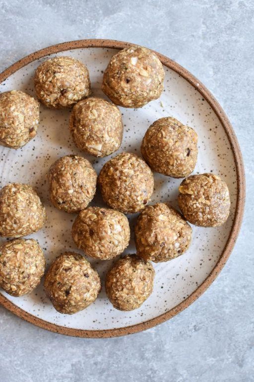 Peanut Butter Coconut Energy Balls