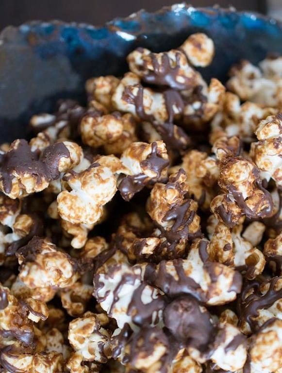 Peanut Butter Cup Air Popped Popcorn