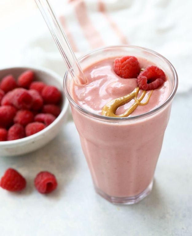 Peanut Butter and Jelly Smoothie