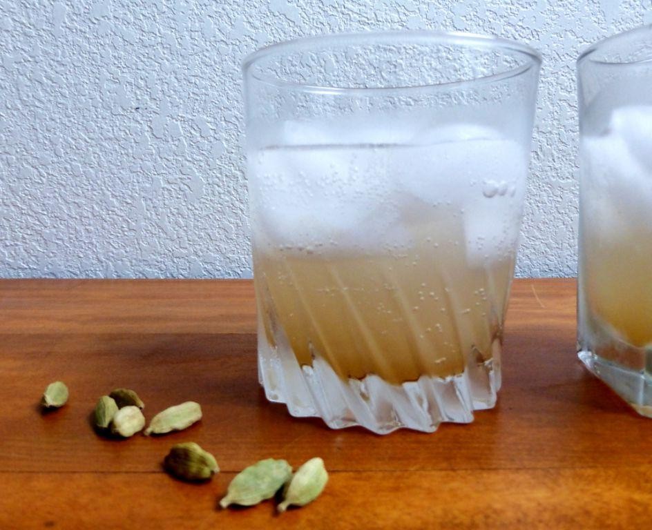 Pear Cardamom Sonic Water