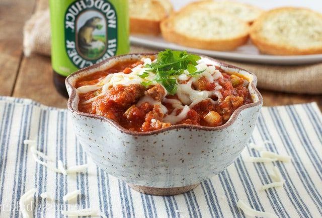 Pizza Dip with Toasted Bread