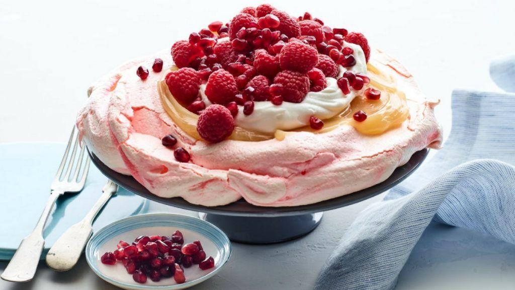 Pomegranate and Vanilla Bean Pavlova