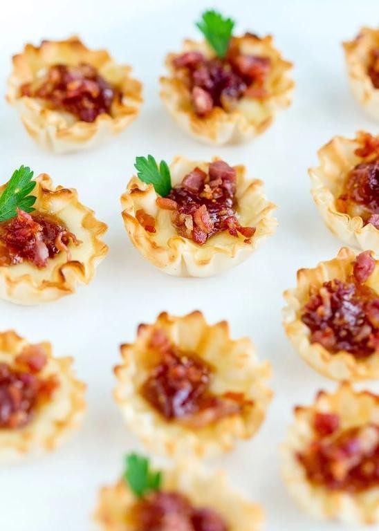 Prosciutto and Brie Phyllo Cups
