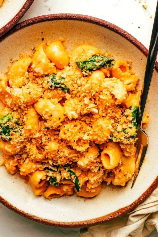 Pumpkin Mac and Cheese with Breadcrumbs