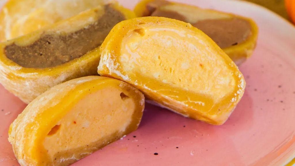 Pumpkin Spice Mochi Balls
