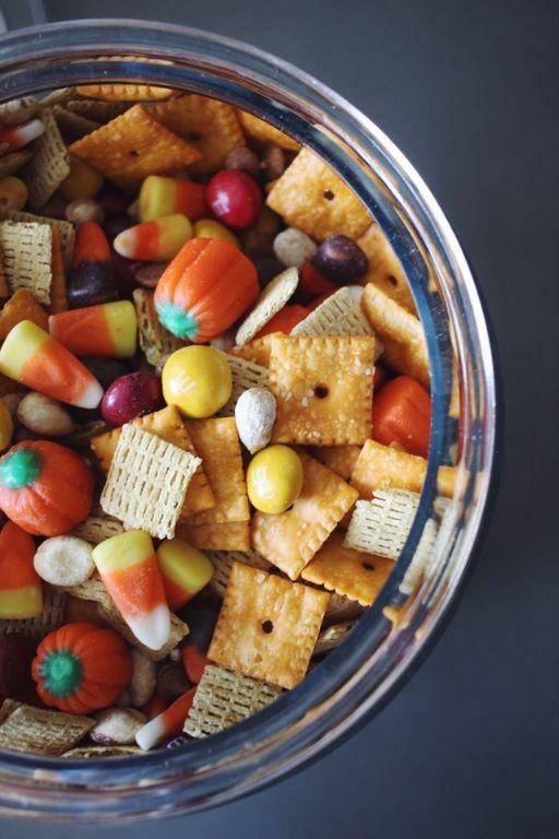 Pumpkin Spice No Bake Snack Mix