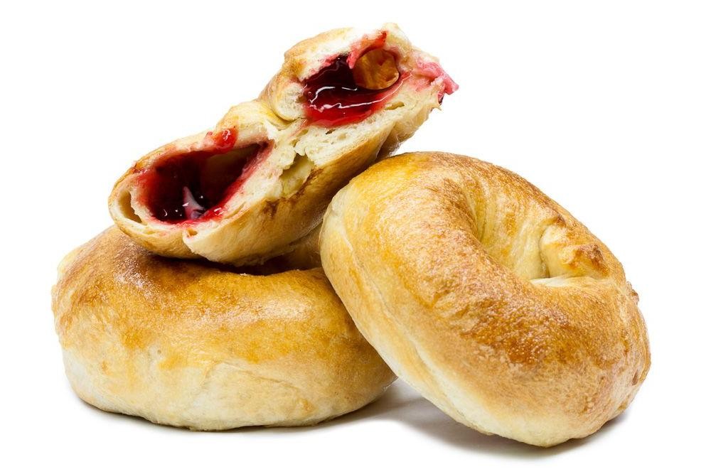 Raspberry Cream Cheese Stuffed Bagels