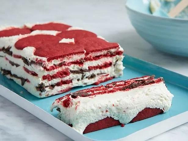 Red Velvet Icebox Cake