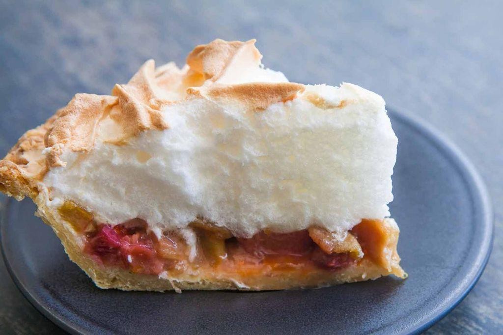 Rhubarb Meringue Pie with Lemon Zest