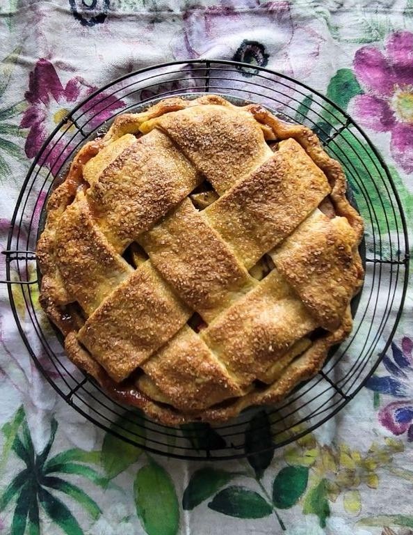 Rhubarb and Apple Pie with Cardamom